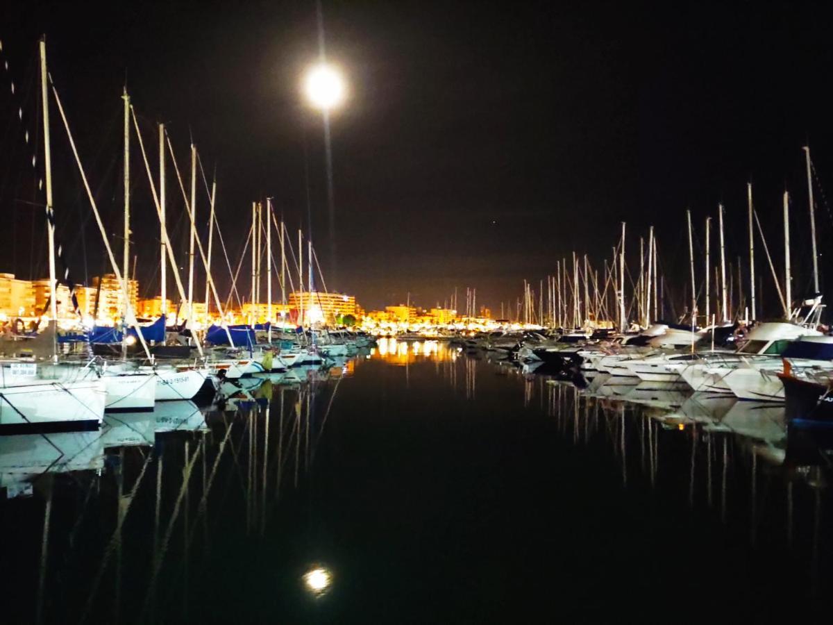 Beautiful Flat With Sea View And Sound Of The Surf Appartement Santa Pola Buitenkant foto